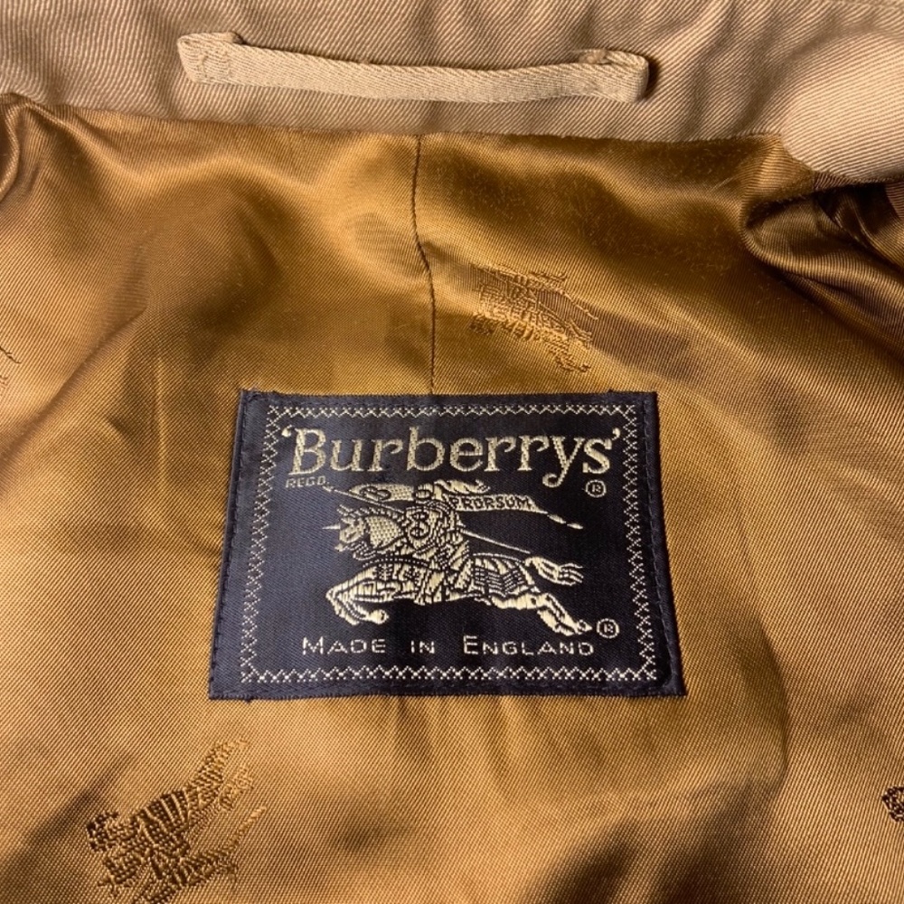 Burberry Trench Coat - Picture 6 of 9
